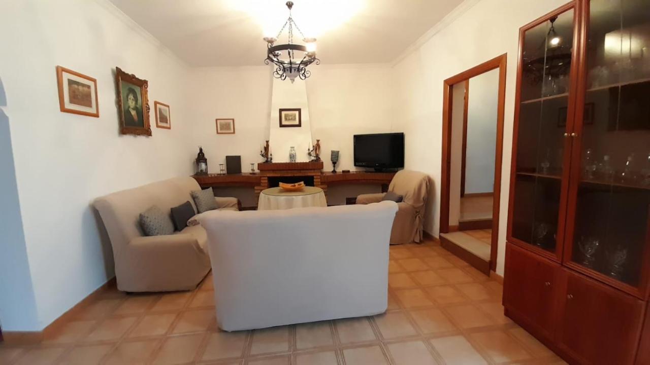 Casa Rural Dona Catalina Jimena De La Frontera Exterior photo